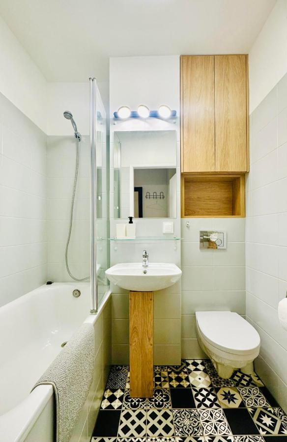 Eastside Warsaw Apartment エクステリア 写真